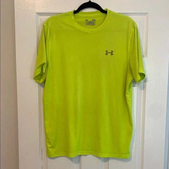 Under Armour Green/Yellow Short Sleeve Tee Moisture-Wicking - Picture 1 of 3